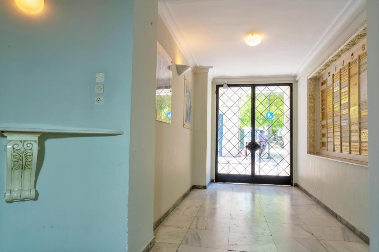 Pnoe D'Athenes Apartment Exterior photo